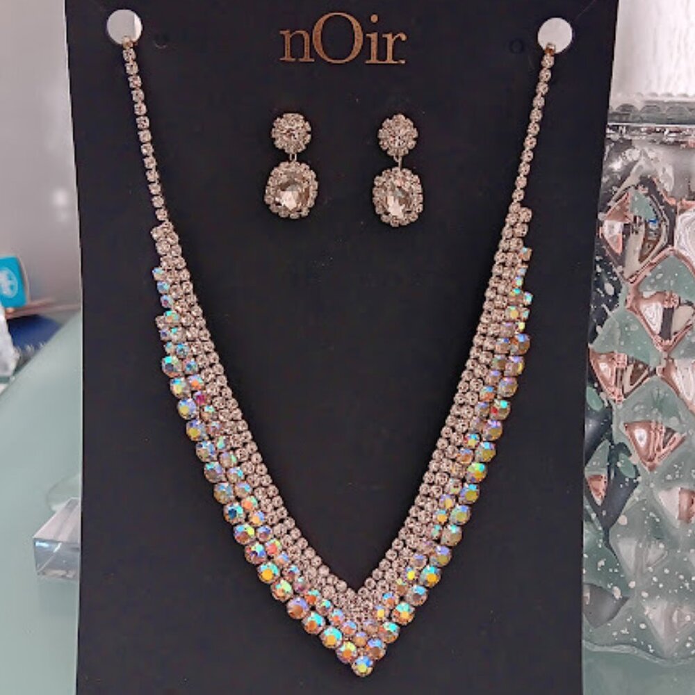 NOIR JEWELRY 2pc Glam Silver Clear/Iridescent Crystal Necklace/Earrings for PROM